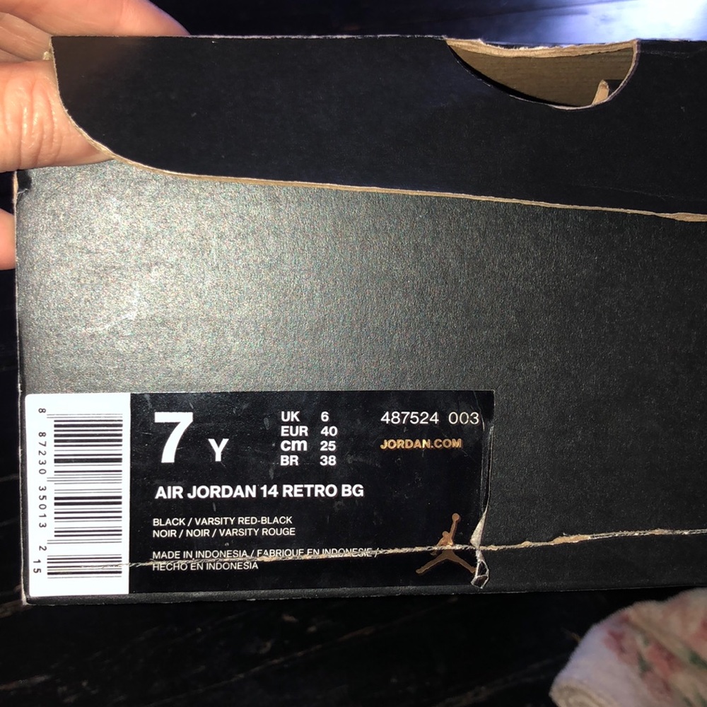 7Y Air Jordan Retros 14